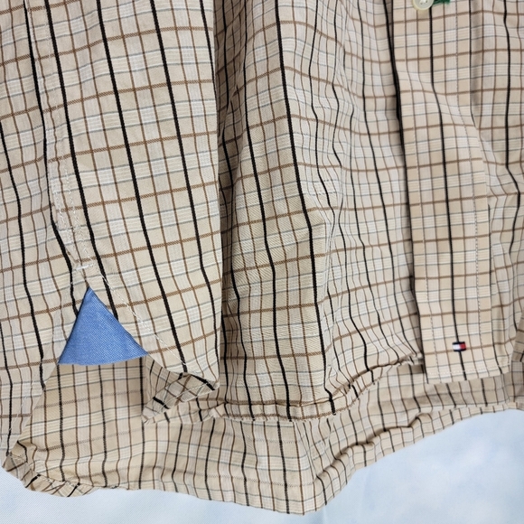 📦2/$18📦Tommy Hilfiger 80s Two Ply Cotton Button Up Long Sleeve - Picture 4 of 6